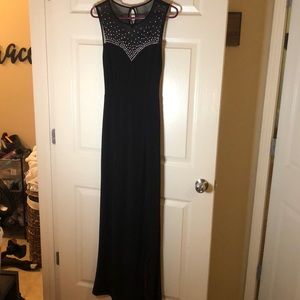 Gorgeous formal gown